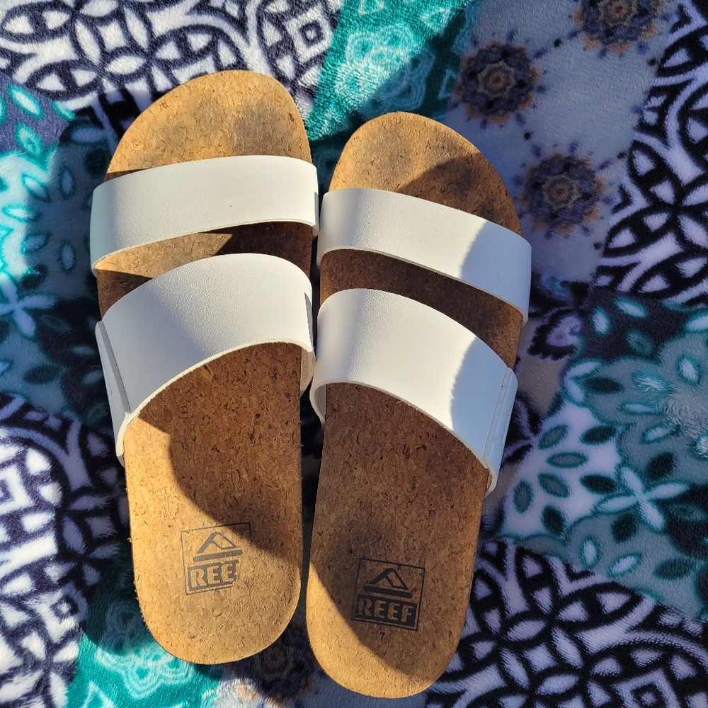 Reef slides